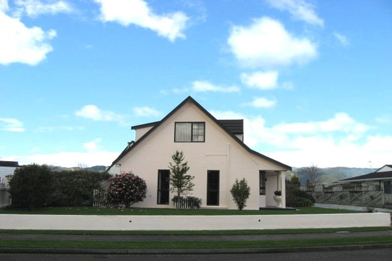 Photo of property in 9 Wright Grove, Levin, 5510