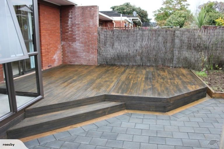 Photo of property in 3/76 Wellington Street, Howick, Auckland, 2014