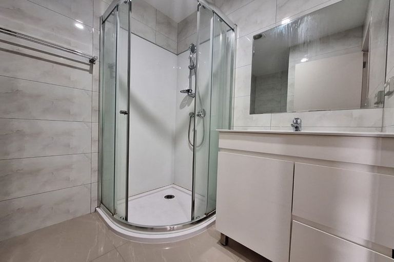 Photo of property in 24 Wallson Crescent, Wiri, Auckland, 2104