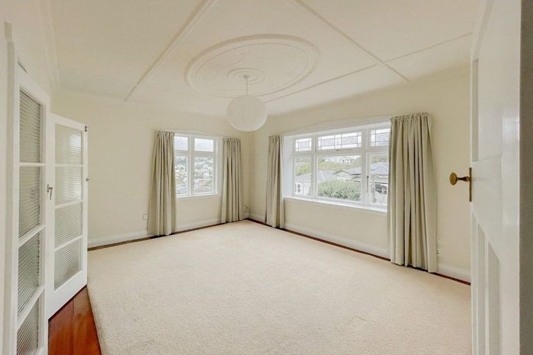 Photo of property in 38 Ribble Street, Island Bay, Wellington, 6023