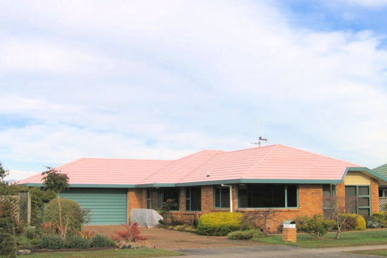 Photo of property in 5 Ayrshire Drive, Grandview Heights, Hamilton, 3200