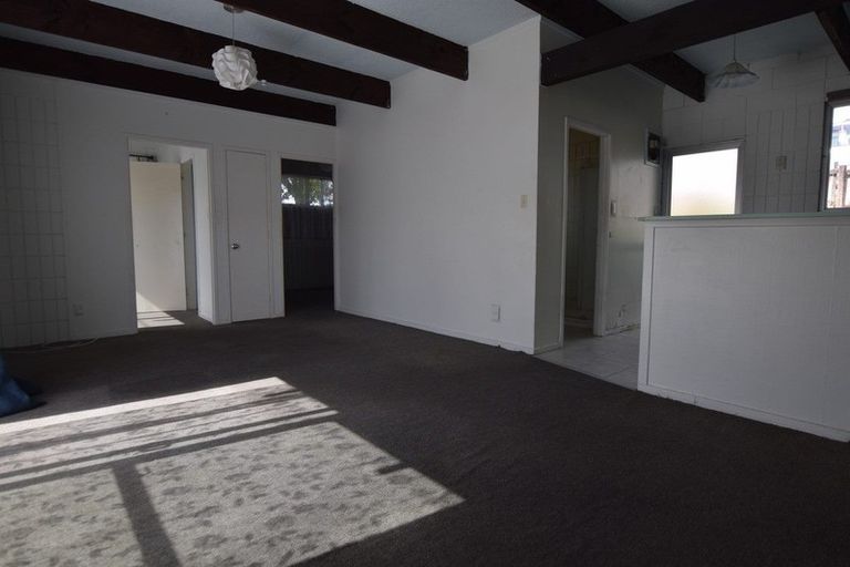 Photo of property in 1/21 Reynella Drive, Massey, Auckland, 0614