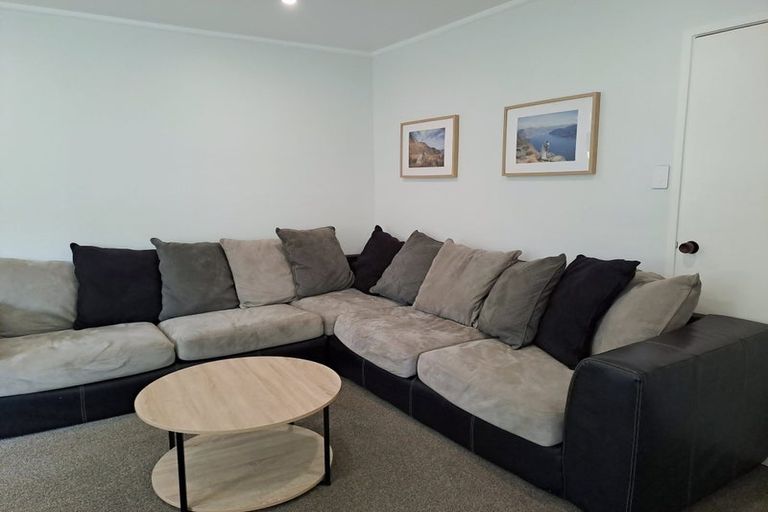 Photo of property in 48 Salamanca Road, Sunnynook, Auckland, 0620