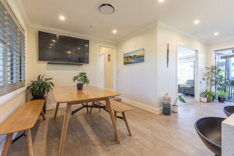 Photo of property in 20 Smith Street, Dannevirke, 4930