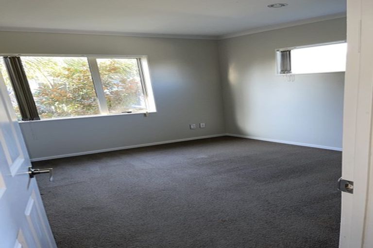 Photo of property in 44 Amaretto Avenue, Flat Bush, Auckland, 2019