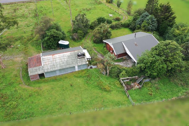 Photo of property in 1425 Lake Brunner Road, Inchbonnie, 7875