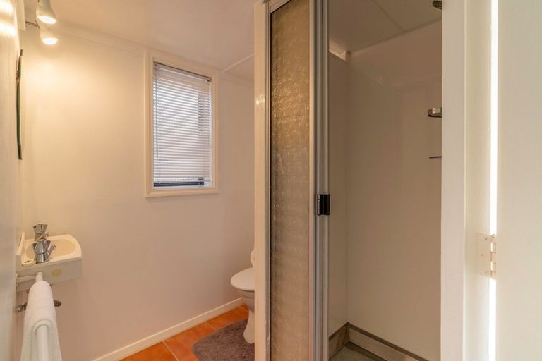 Photo of property in 4 Scott Avenue, Otaki Beach, Otaki, 5512