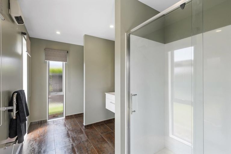 Photo of property in 22 Strauss Drive, Rolleston, 7614