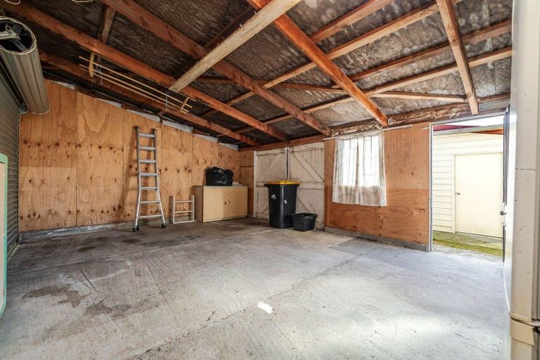 Photo of property in 17 Newman Road, Eketahuna, 4900