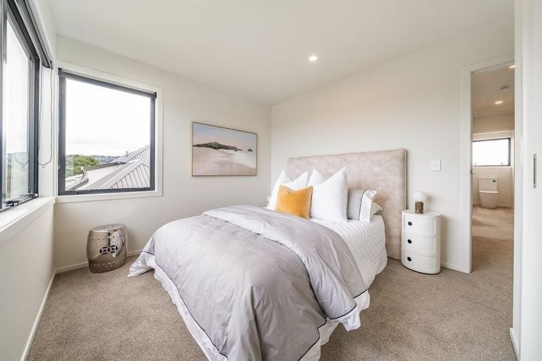 Photo of property in 53 Brook Street, Waterloo, Lower Hutt, 5011