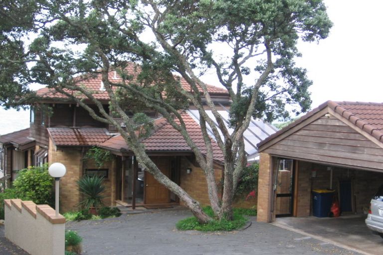 Photo of property in 1/40 Whitby Crescent, Mairangi Bay, Auckland, 0630