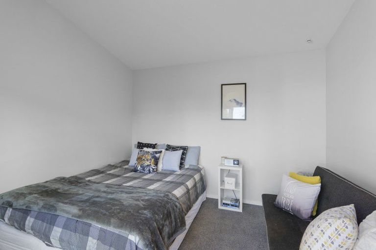 Photo of property in 15 South Crescent, Amberley, 7481