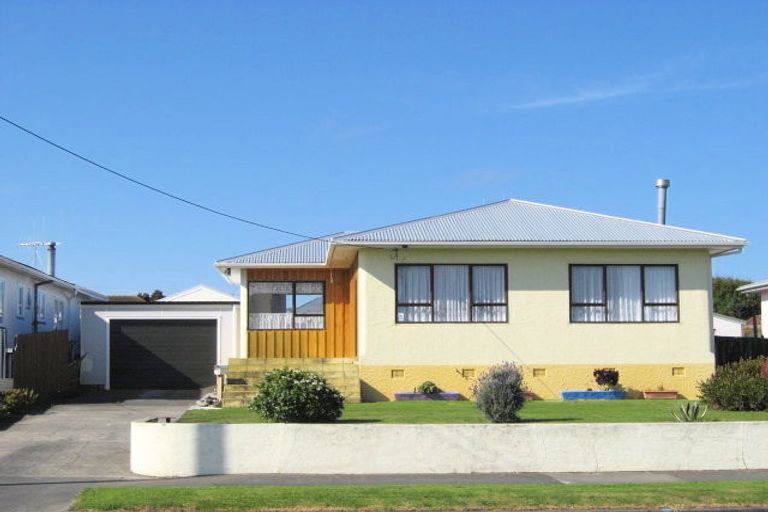 Photo of property in 79 Puriri Street, Gonville, Whanganui, 4501