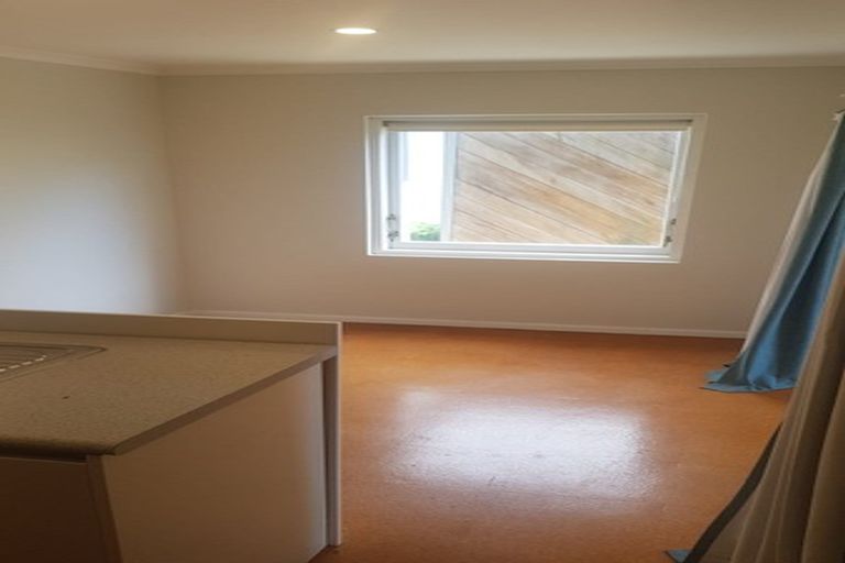 Photo of property in 61 Bleakhouse Road, Howick, Auckland, 2014