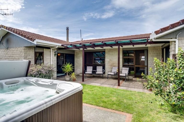 Photo of property in 46 Park Road, Greenmeadows, Napier, 4112