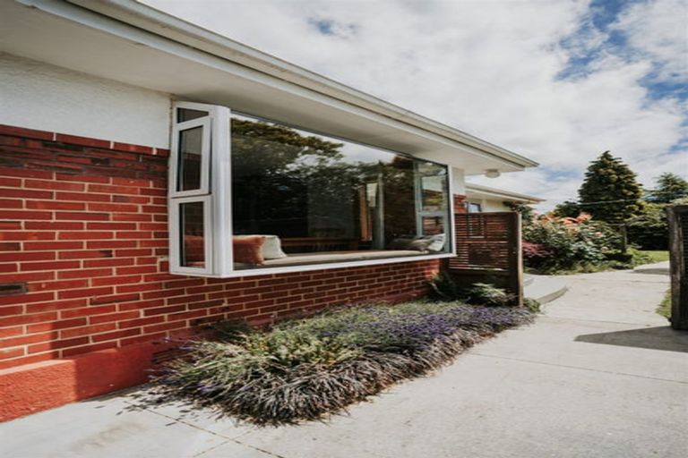 Photo of property in 17 Constitution Avenue, Milton, 9220