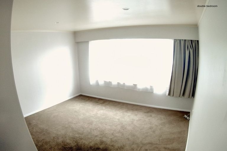 Photo of property in 1/163 View Road, Sunnyvale, Auckland, 0612