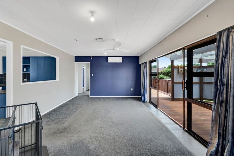 Photo of property in 5 Titoki Place, Inglewood, 4330