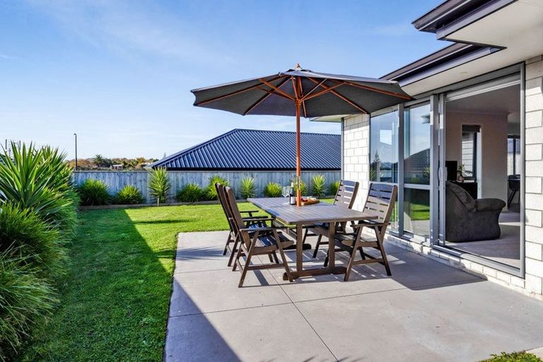 Photo of property in 7 Rua Place, Bell Block, New Plymouth, 4312