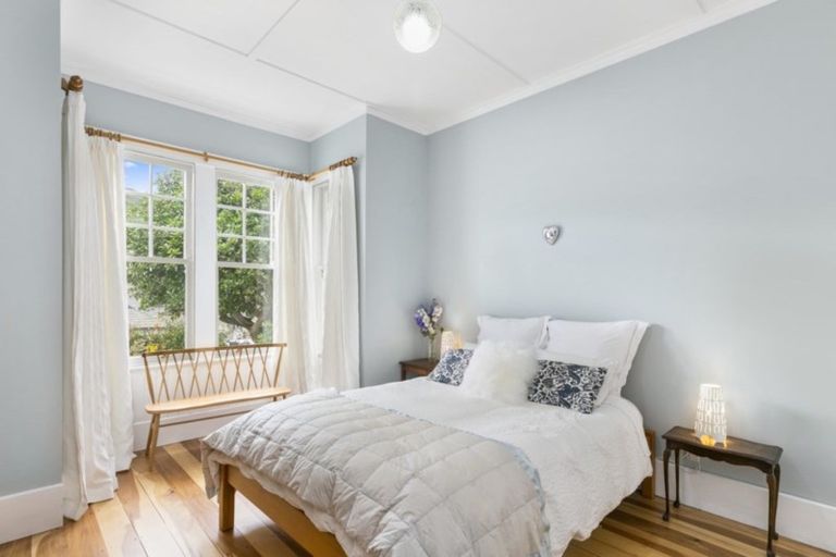 Photo of property in 31 Friend Street, Karori, Wellington, 6012