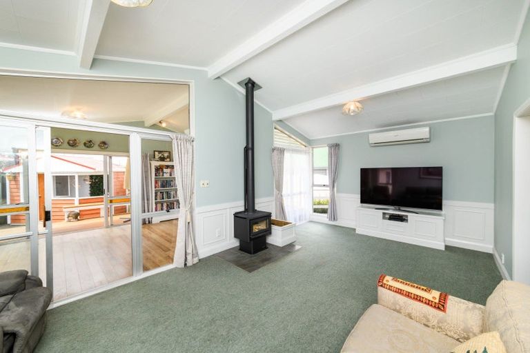 Photo of property in 22 Beaven Street, Marton, 4710