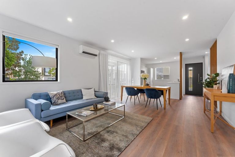 Photo of property in 1 Ara Reti, Mangere, Auckland, 2022