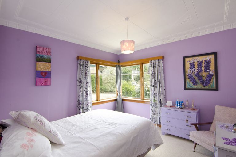 Photo of property in 4 Tweed Street, Roxburgh, 9500