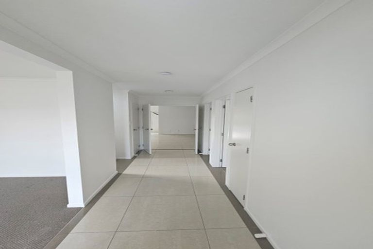 Photo of property in 12 Montanez Drive, Flat Bush, Auckland, 2019