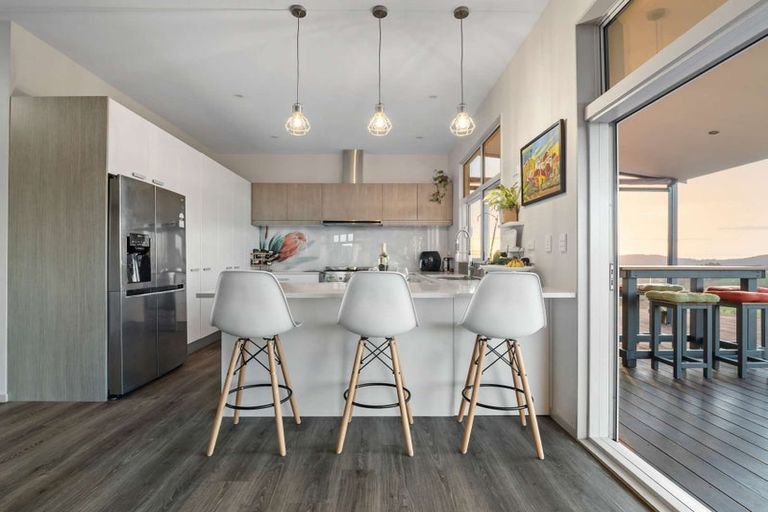 Photo of property in 25 Medhurst Road, Bombay, 2675