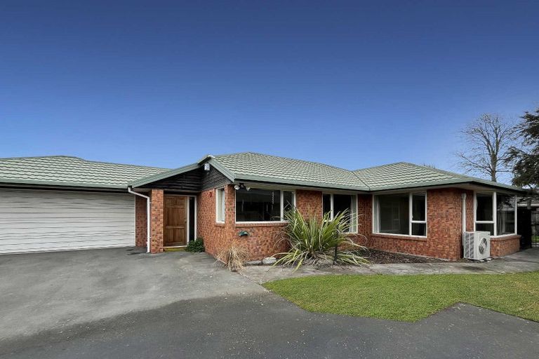 Photo of property in 341a Burwood Road, Burwood, Christchurch, 8083