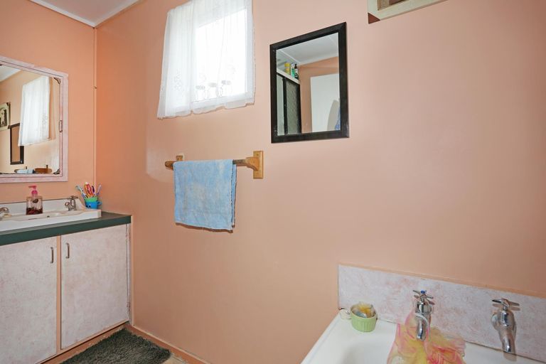 Photo of property in 14 Ford Street, Pokeno, 2402