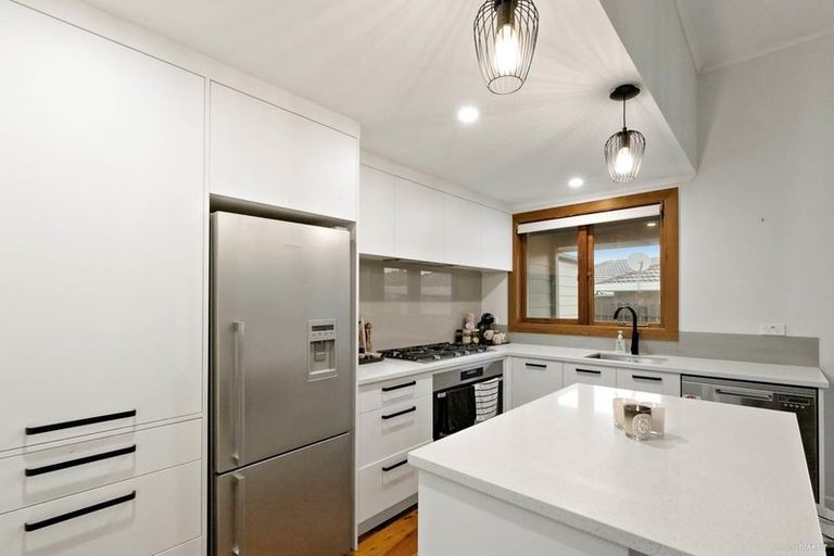 Photo of property in 92 Beach Road, Pahurehure, Papakura, 2113