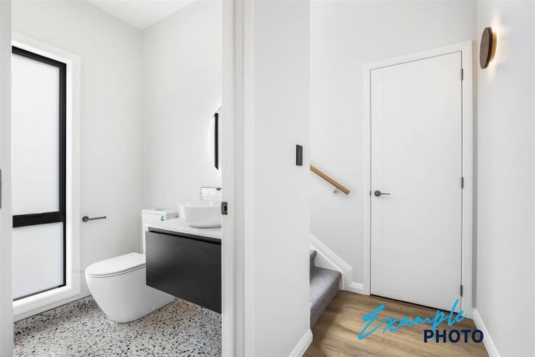 Photo of property in 4/64 Banbury Crescent, Fairfield, Hamilton, 3214