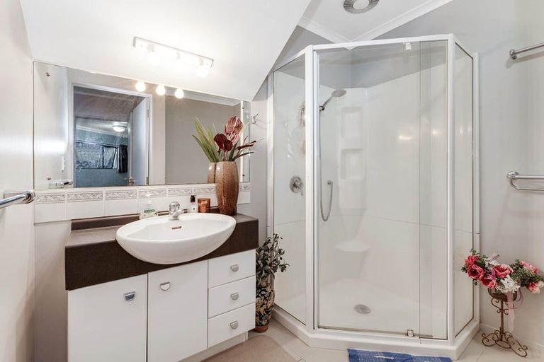 Photo of property in 53 Caribbean Drive, Unsworth Heights, Auckland, 0632