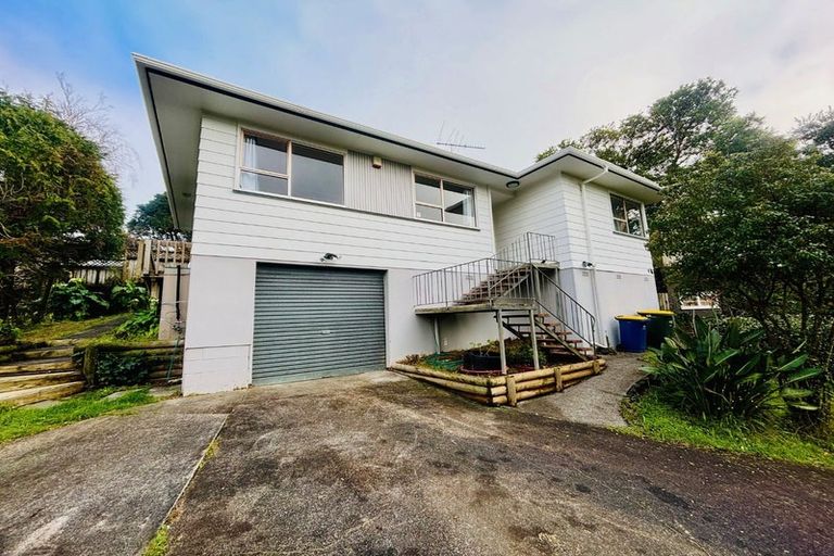 Photo of property in 1/114 Canongate Street, Birkdale, Auckland, 0626