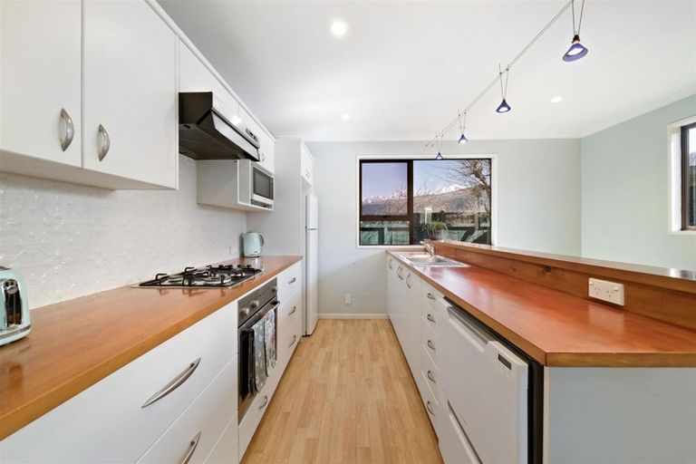 Photo of property in 9b Wilmot Avenue, Frankton, Queenstown, 9300