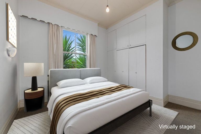 Photo of property in 42 South Street, Blenheim, 7201