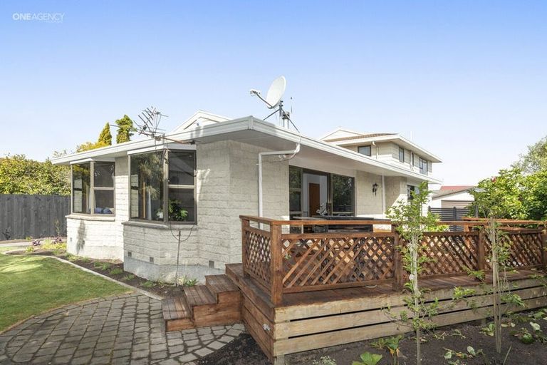 Photo of property in 4 Kellys Road, Mairehau, Christchurch, 8052