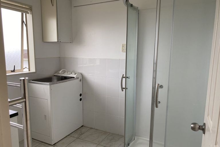 Photo of property in 63 Glamorgan Drive, Torbay, Auckland, 0630