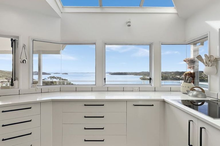 Photo of property in 13 English Bay Road, Opua, 0200