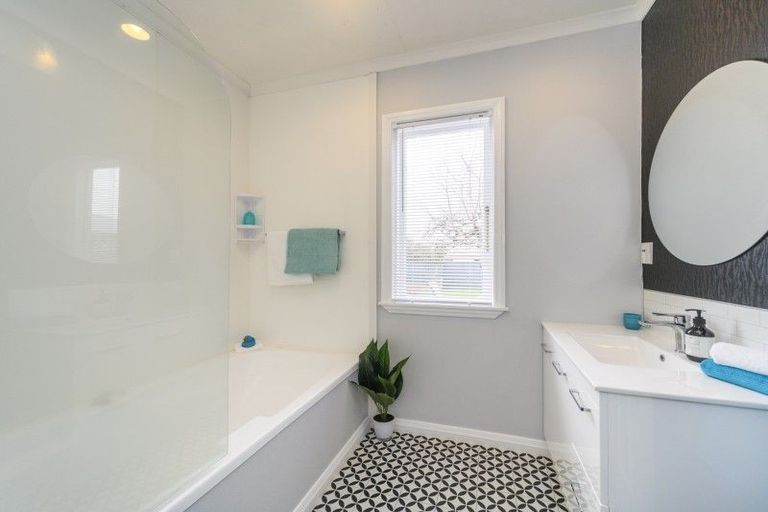 Photo of property in 172 Monrad Street, Highbury, Palmerston North, 4412