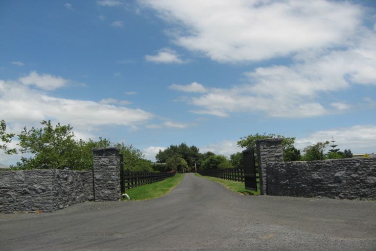 Photo of property in 123 Kidd Road, Karaka, Papakura, 2580