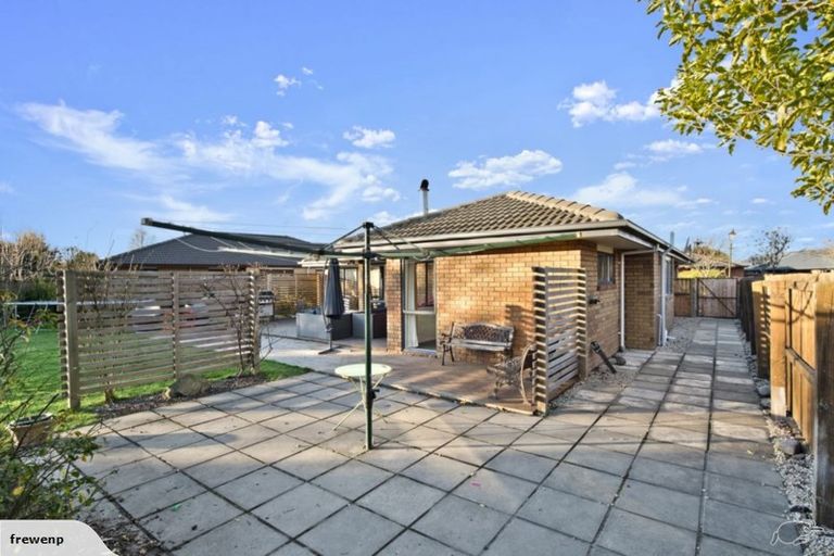 Photo of property in 8 Monet Vale, Rolleston, 7614