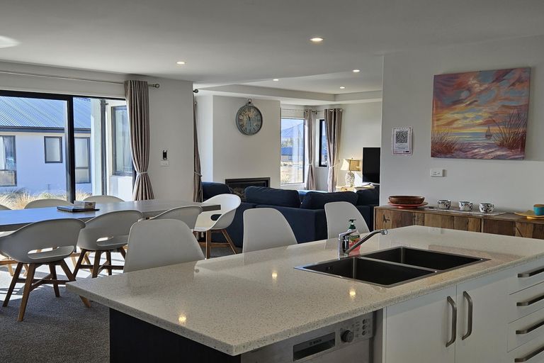 Photo of property in 23 Andrew Don Drive, Lake Tekapo, 7999