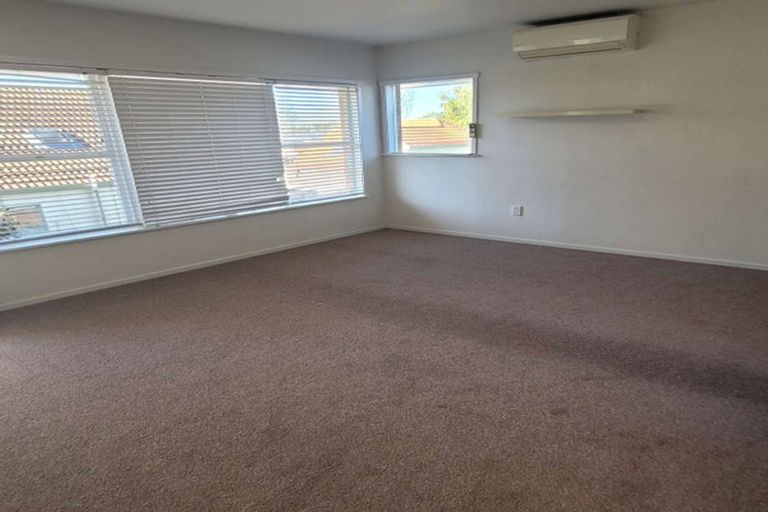 Photo of property in 3/70 Nile Road, Milford, Auckland, 0620