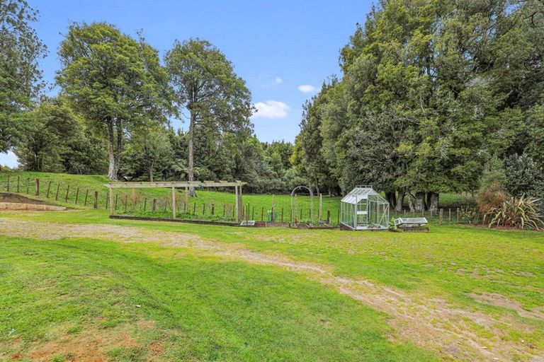 Photo of property in 740 Tauranga Direct Road, Hamurana, Rotorua, 3096