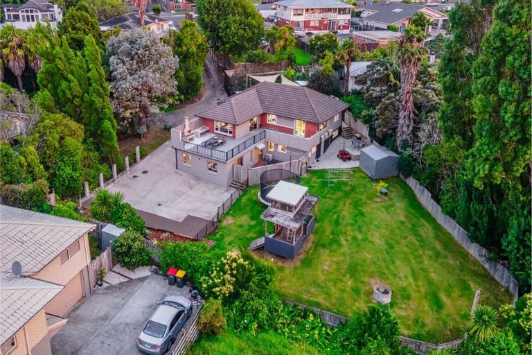 Photo of property in 83 Ridge Road, Howick, Auckland, 2014