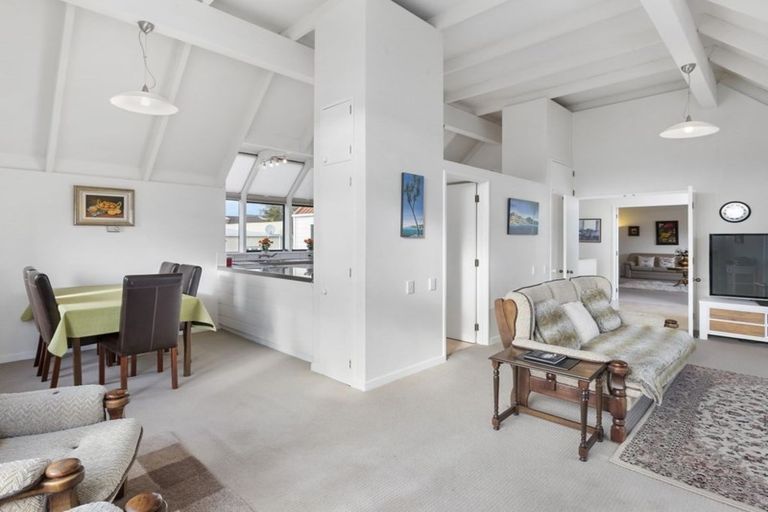 Photo of property in 245 Highgate, Roslyn, Dunedin, 9010