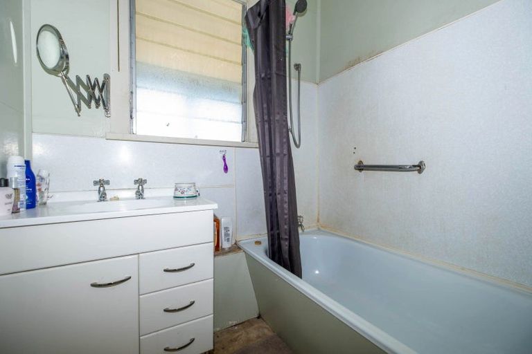 Photo of property in 37 Hamilton Street, Temuka, 7920