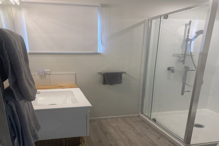 Photo of property in 1 Fettes Crescent, Seatoun, Wellington, 6022